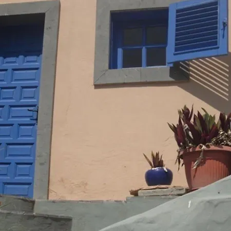 Azzurro Mogan